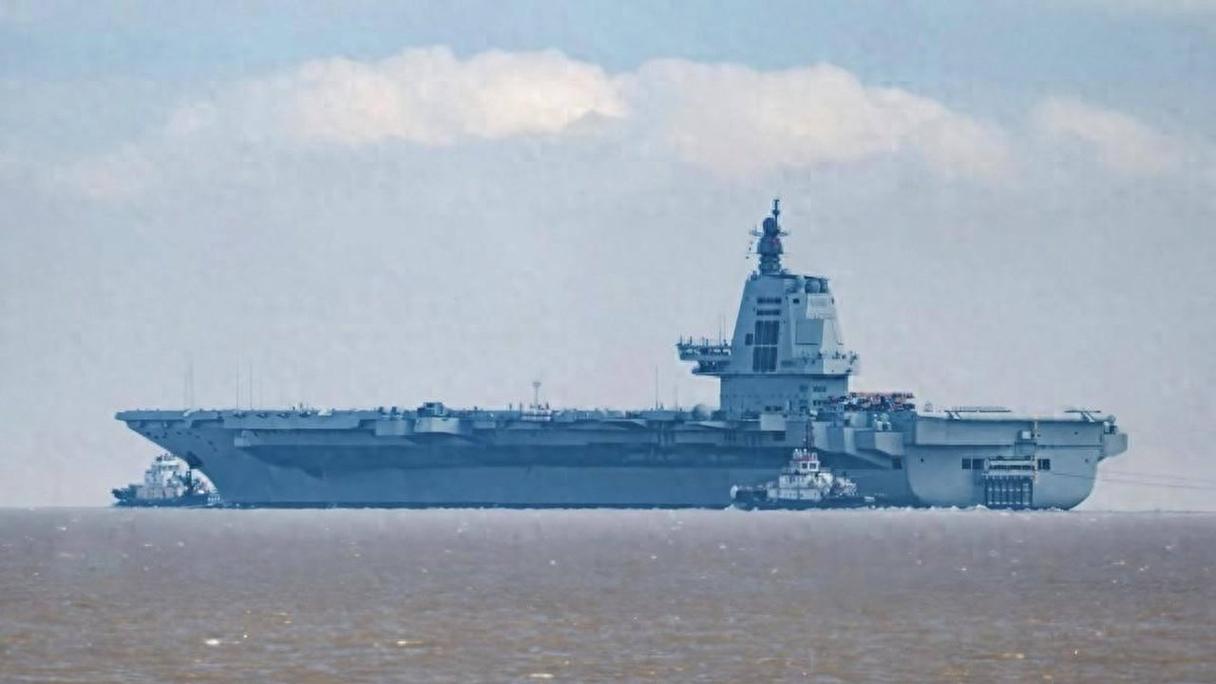 军工造船一哥业绩爆表分析_中国重工半年报净利润暴涨227%_中国重工股票k线图