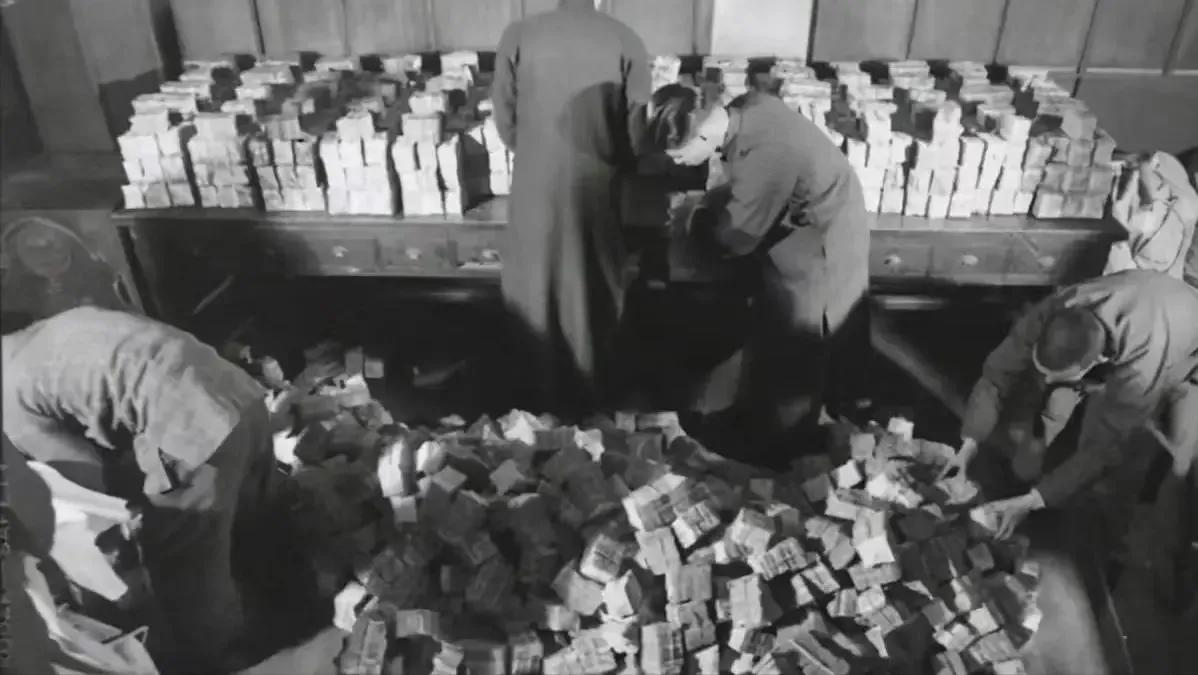 关金券国民政府金融改革_金块本位制和金汇兑本位制_法币国民政府金融改革