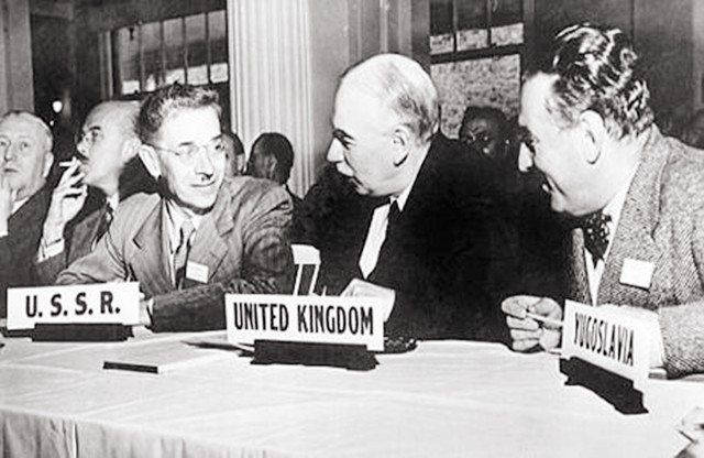 美国石油储备量_外汇储备世界排名_中国石油储备量