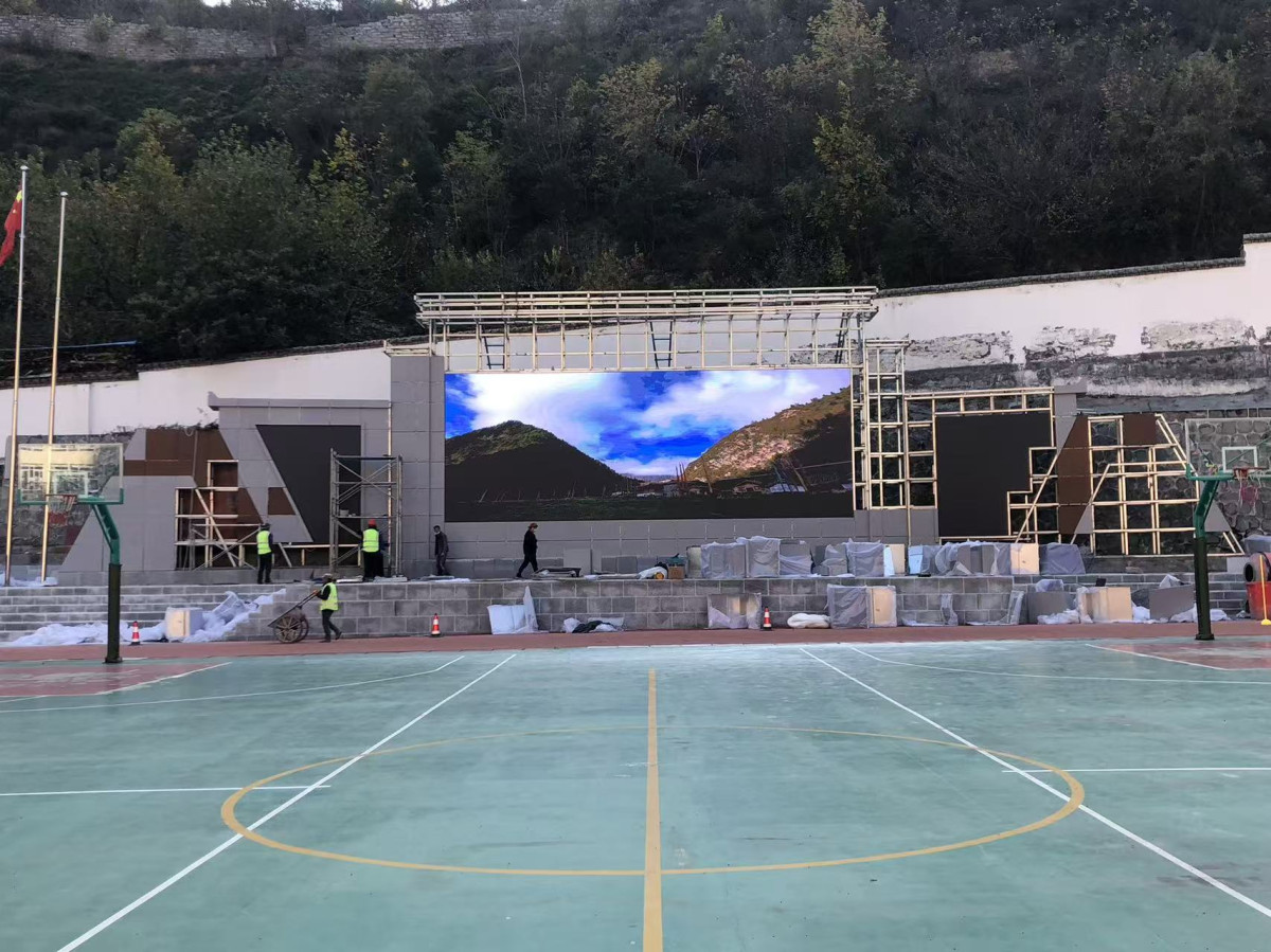 P10户外屏技术参数_Ph10户外全彩屏参数_证券多屏显示解决方案