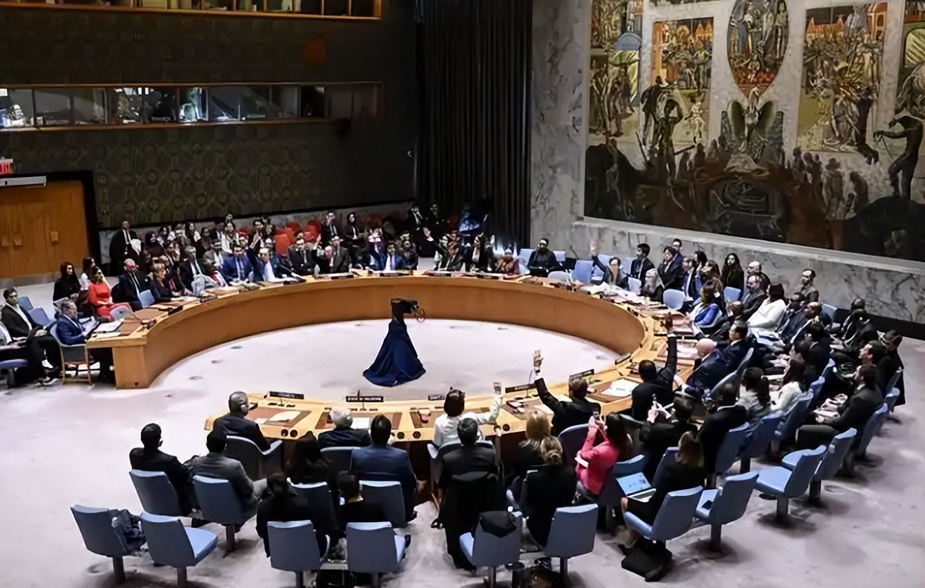 俄罗斯远东投资风险分析_俄罗斯远东特区招商政策_中俄边境地区经济金融发展与外汇管理