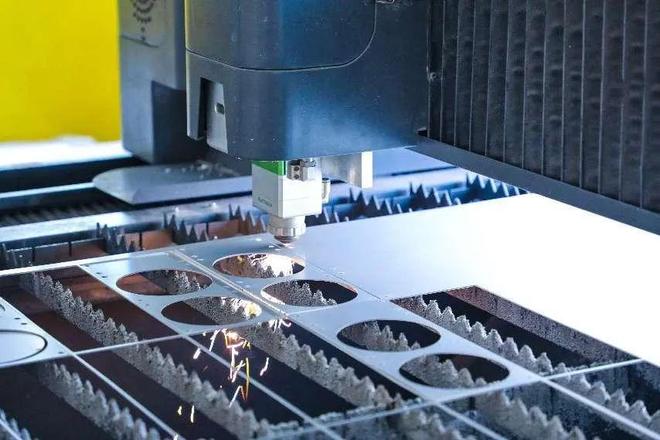 企业外汇风险类型_人民币汇率变动对企业面临的外汇风险_交易风险经济风险会计风险