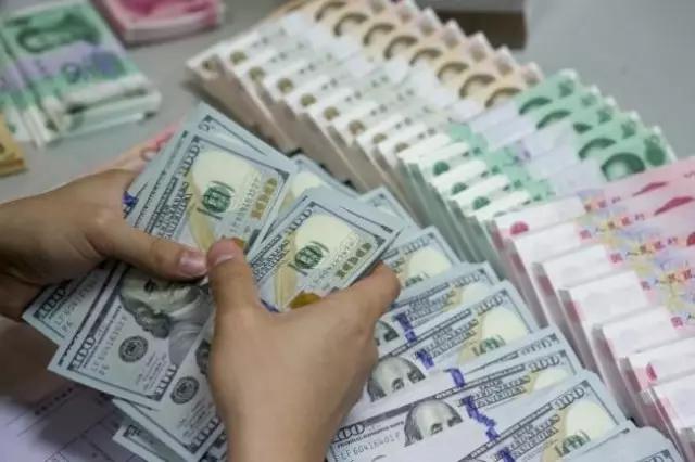 出国旅行货币兑换技巧_建设银行预约兑换外币_国内国外兑换点攻略