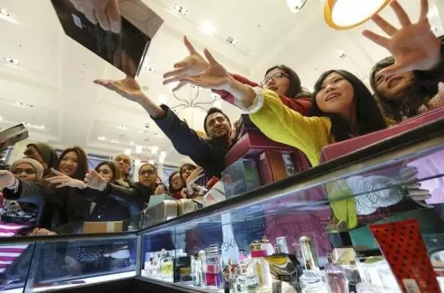 国内国外兑换点攻略_建设银行预约兑换外币_出国旅行货币兑换技巧