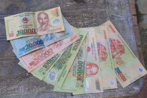 国内国外兑换点攻略_建设银行预约兑换外币_出国旅行货币兑换技巧