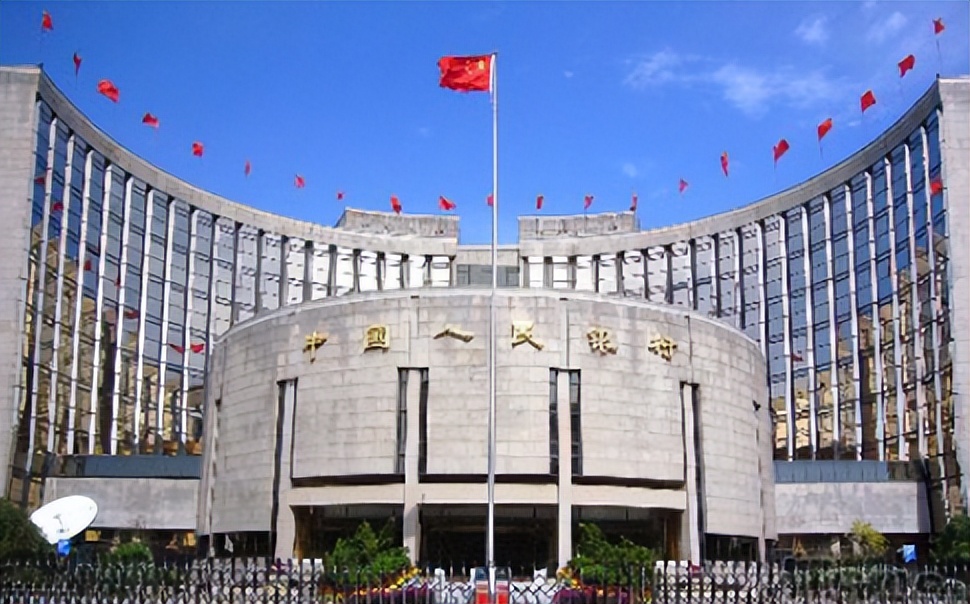 外汇中间价形成机制_人民币汇率贬值 外汇收支_人民币汇率波动