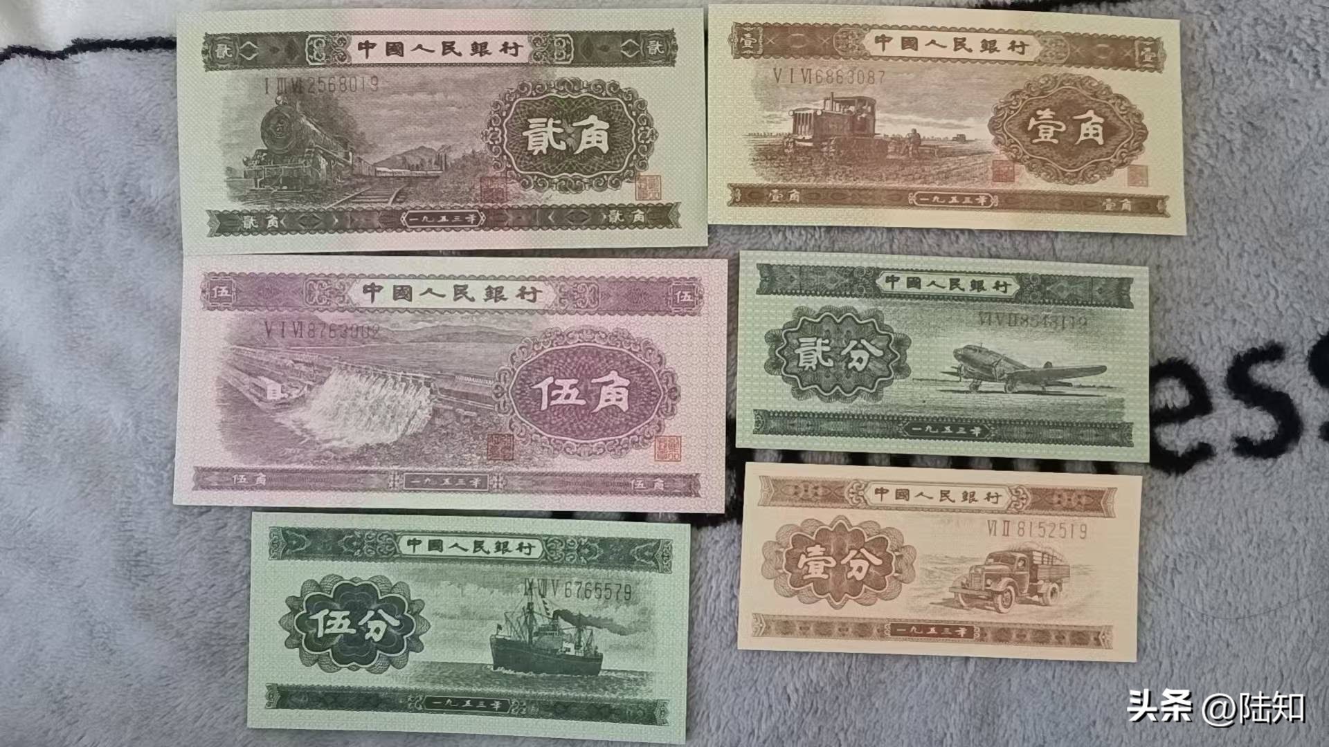 外汇交易交易中心_汇率波动对中国经济影响_人民币升值贬值分析