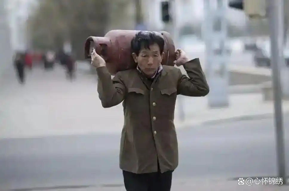 中朝进出口贸易总额_朝鲜外汇收入变化情况_朝鲜平均收入水平